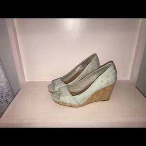 Toms Heels